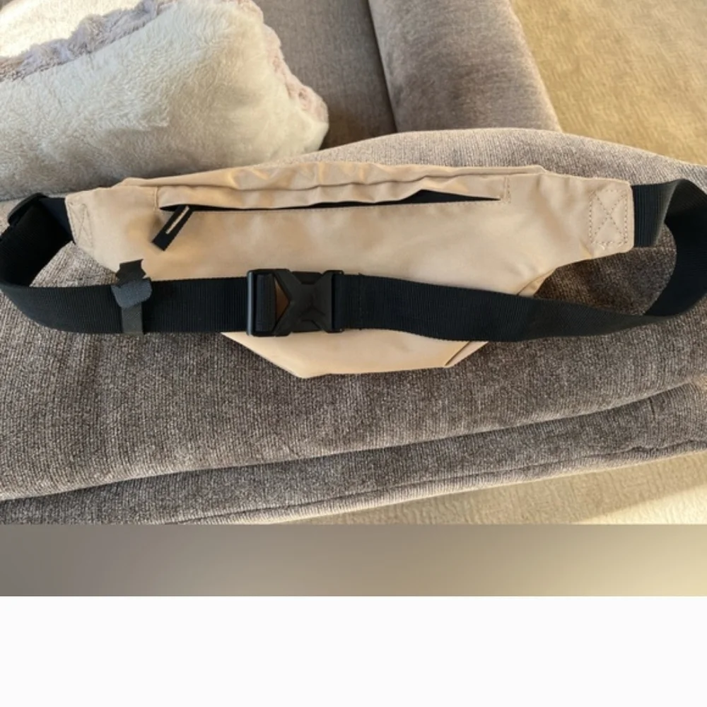 New Mens Jordan Tan Waist Bag Fanny Pack Size Large